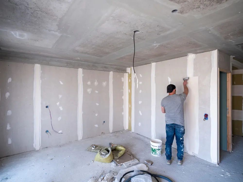 Plaquiste à Miramas